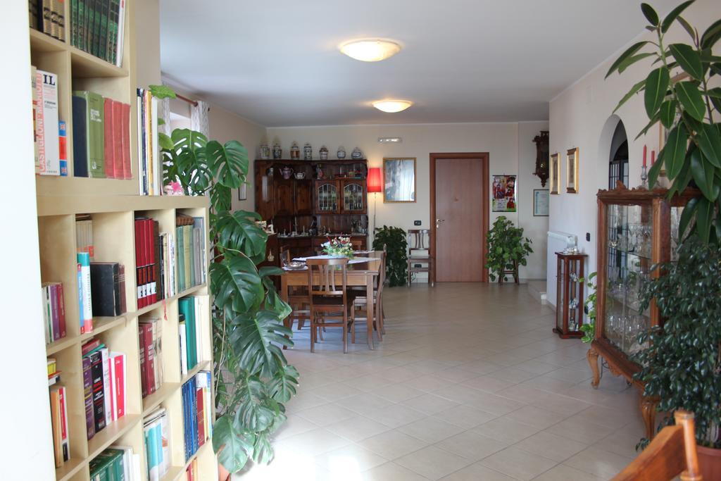 Bed and Breakfast Il Pioppo Veroli Екстер'єр фото
